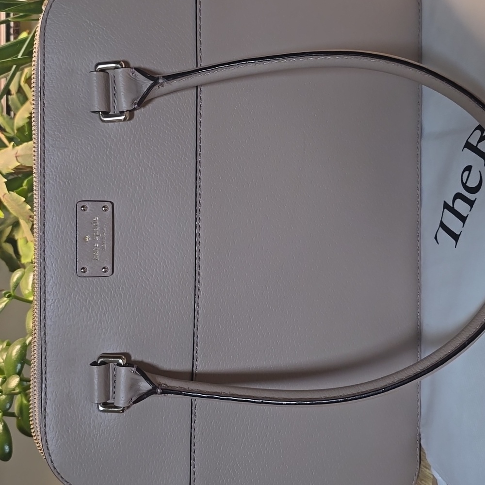 Kate Spade Terri Grove Taupe Shoulder Bag W/ Real Real Dust Bag - Picture 2 of 11